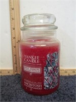 YANKEE SCENTED CANDLE