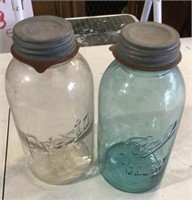 2 canning jars w zinc lids