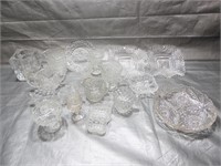 (18)Decorative Glass Lot