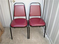 2 Stackable Chairs
