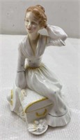 6in Royal Doulton figurine Summer’s Day