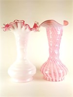 PAIR OF VINTAGE GLASS VASES TWISTED GLASS