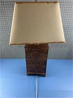 DECORATIVE METAL LAMP & SHADE