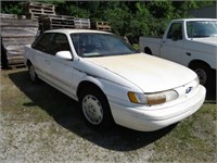 1994 Ford Taurus GL
