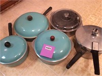 Vintage Turquoise Club Cookware