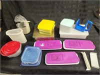 Assorted Vintage Tupperware, Rubbermaid