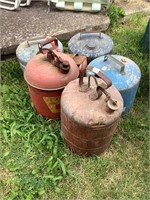 6 Metal Gas Cans