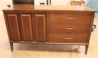 Vintage MCM Broyhill Forward 70 buffet