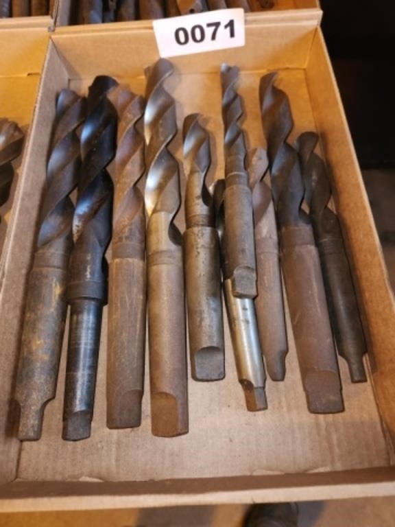 10 VARIOUS LARGE SIZE MACHINISTS DRILL BITS