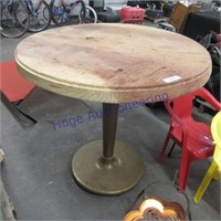 Pedestal table, 34" across by 33" tall