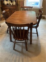 WOODEN DINING ROOM TABLE WITH FOUR CHAIRS 29" X