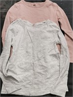 New (Size 4-6) H&M girls long sleeves shirt