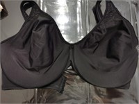 Used (38DDD) BALI BLACK BRAS