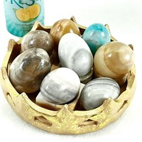 8 œufs avec 4 supports en marbre