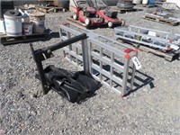 Hitch Platform & Gator Hitch