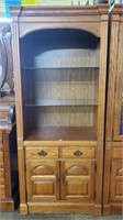 Broyhill Oak Style Cabinet w/ Glass Shelves