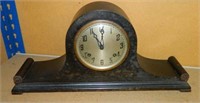 1940s New Haven Clock Co. Mantel Clock w/ Key