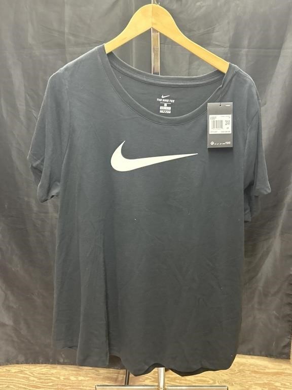 Nike T Shirt 1X RRP $30.00