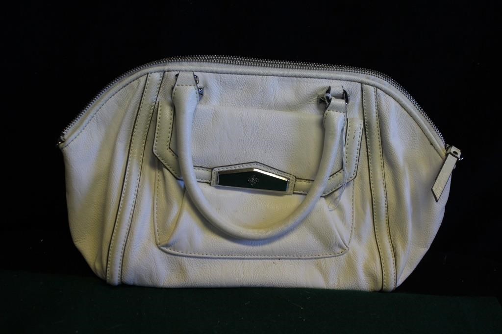 Women's White Vera Wang Purse