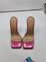 Pink 6 1/2 wild diva heels