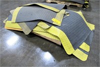 LOT ANTI-FATIGUE SHOP MATS (*See Photo)