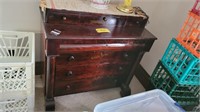 old 3 drawer dresser