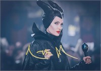 Autograph COA Maleficent: Mistress of Evil Photo