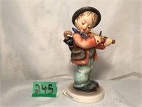Goebel Hummel "Little Fiddler" 5"H
