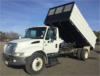 2005 INTERNATIONAL 4300DT466 Dump Truck, Diesel