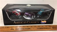 1996 hot wheels collectibles “American Classics”.