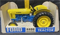 Ford 4400 tractor in box