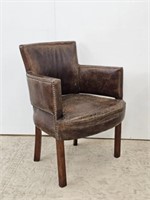 LEATHER CHAIR - 33.5" TALL X 24.5" W X 16.75" D