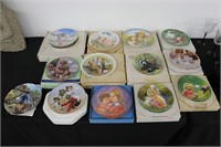 LARGE GROUP OF COLLECTOR PLATES AND BOXES