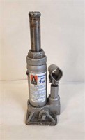 2 Ton Hydraulic Jack - Missing Handle