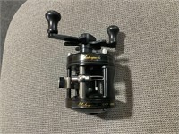 New Shakespeare SKP 1000 Baitcast Fishing Reel