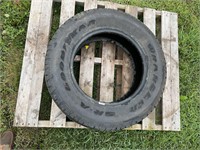 Wrangler P2 65/65R 18 tire