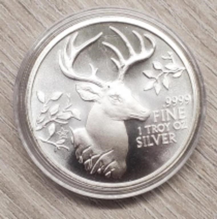 1 oz 2015 Silver Whitetail Deer Round