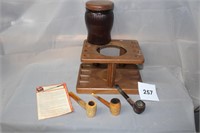 BROWN GLASS HUMIDOR W/ 3 VINTAGE PIPES