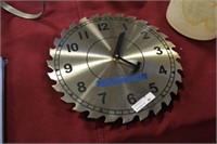 master craft clock