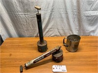 B23- VINTAGE HAND SPRAYERS