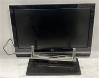 (D) LG TV with Base 42"