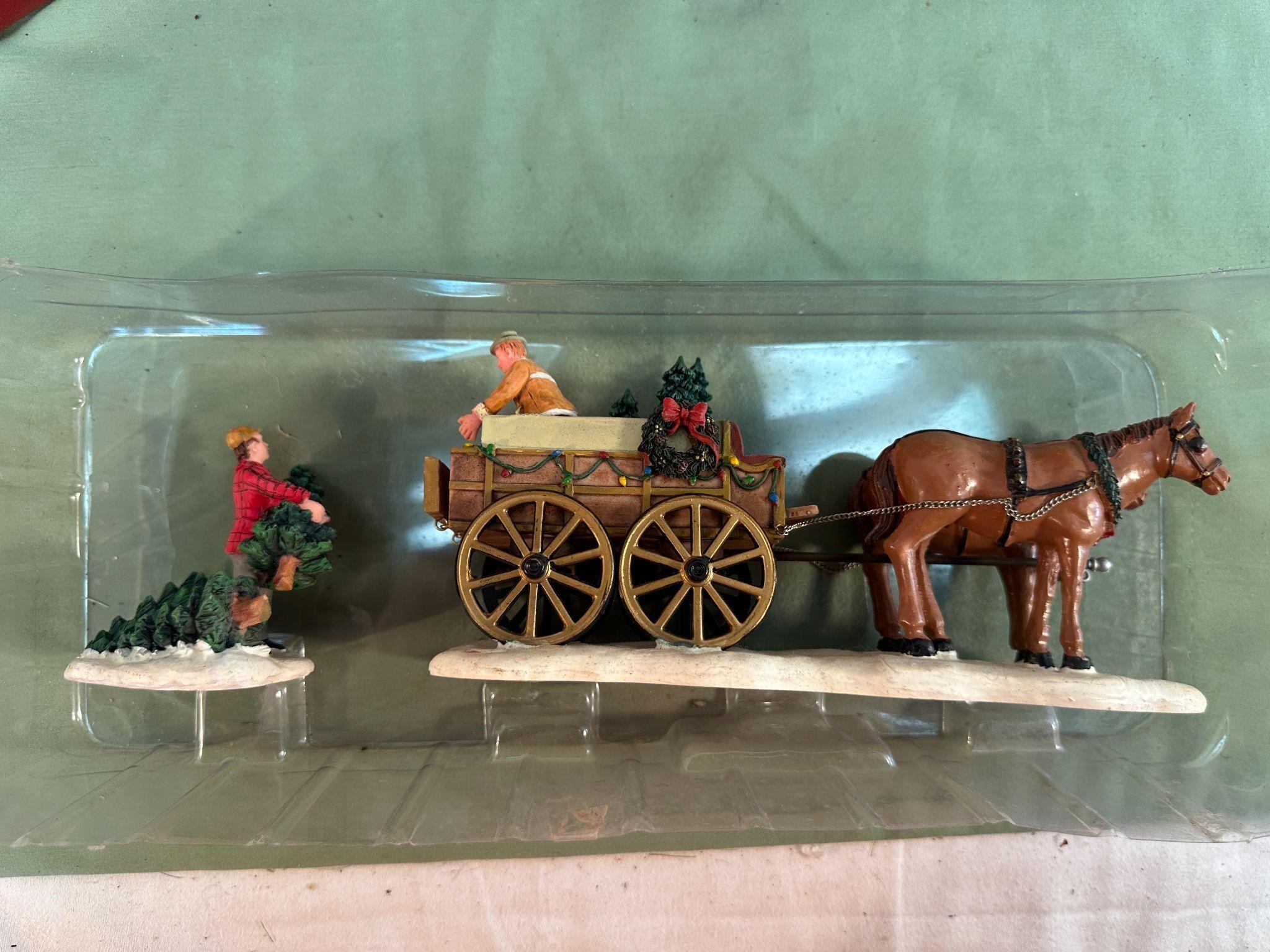 CHRISTMAS TREE & WAGON SET OF 2 NIP