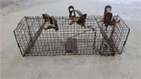 Live Animal Trap, (3) Leg Hole Traps