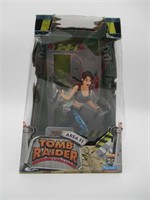 Tomb Raider Lara Croft Area 51 Figure Set