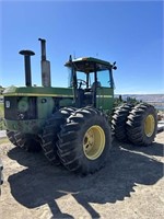 John Deer 8430 Articulating Tractor