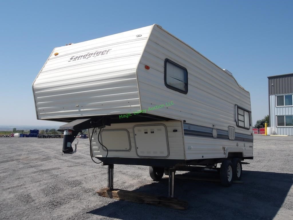 1995 Cobra Sandpiper Tandem Axle 5th Wheel 24'