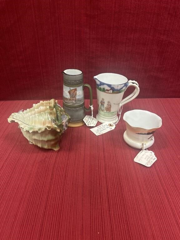 4 Royal Bayreuth, shell box, creamer, mini