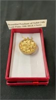 Beautiful pendent of solid 24k gold flakes 18k