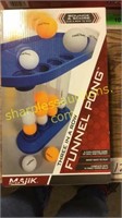 Funnel pong game