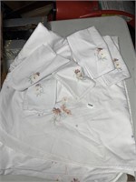 Needle Point Table Cloth and Napkins